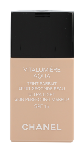 Chanel Vitalumiere Aqua Ultra-Light Makeup SPF15 30 ml